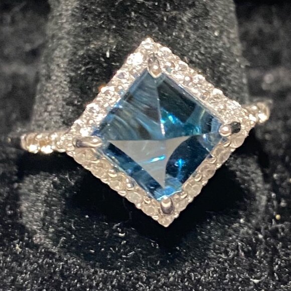 Ring Blue Topaz White Spinel Size 9.75 4.2 Ct. Approx. Total Sterling Silver Sta